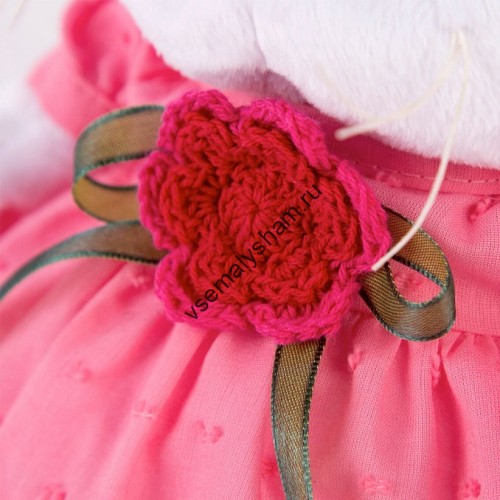 Мягкая игрушка Basik&Co Кошка Ли-Ли baby в платье с вязаным цветочком
