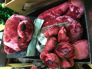 Интерьерная игрушка Медведь Bern Art 30 см розовый