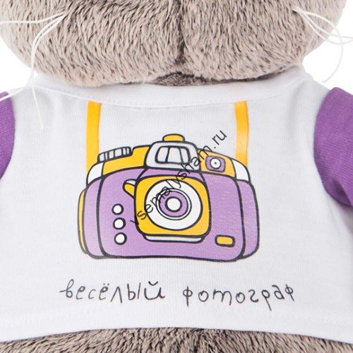 Кот Басик в футболке с принтом веселый фотограф