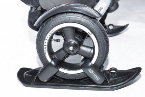 Vip Toys "Лыжи" - зимние накладки на колеса