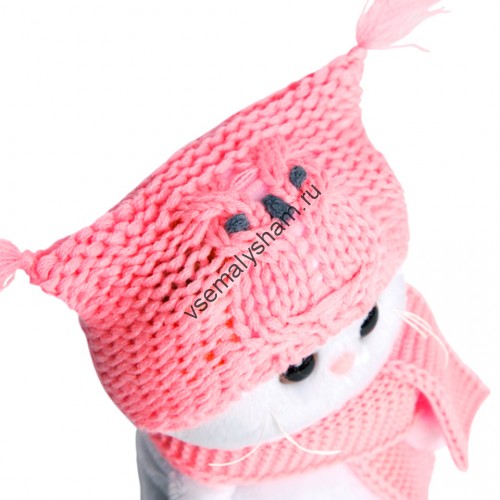 Мягкая игрушка Basik&Co Кошка Ли-Ли baby в шапке "Сова" 20 см